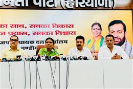 झूठे वादों से सत्ता हथियाने वाली आप को जनता की चिंता नहीं, आरोपों की राजनीति में व्यस्त : डॉ अर्चना गुप्ता