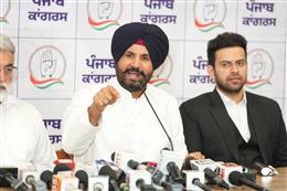 राहुल गांधी की टिप्पणियों को लेकर केजरीवाल और मान पर बरसे वड़िंग