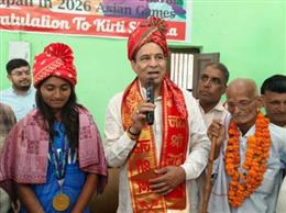 एचबीपीई के चेयरमैन मोहन लाल बड़ौली ने किया कीर्ति का अभिनंदन, कहा - कीर्ति की उपलब्धि पर पूरे देश को गर्व