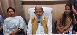 गलत सोच, गलत नीतियों और गलत कामों के कारण गांधी परिवार अर्श से फर्श पर आया : अनिल विज