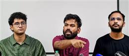 रिहा हो गए अभिजीत दीपके और उनके साथी, एक साल शांति बनाए रखने की शर्त