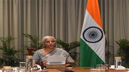 विदेशी मुद्रा बाजार पर RBI की नजर, उतार-चढ़ाव कम करने के लिए जारी रहेंगे जरूरी कदम : वित्त मंत्री