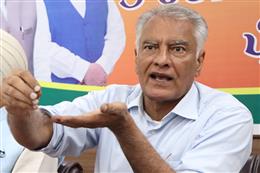सुनील जाखड़ ने अमित शाह को लिखा पत्र, पंजाब की जेलों से चल रहे ड्रग्स कारोबार की एनआईए-ईडी जांच की मांग