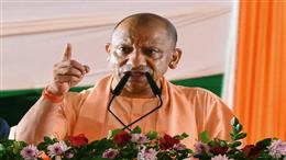 पीएम मोदी के मार्गदर्शन में सरकार ने नारी शक्ति को बनाया यूपी की प्रगति का सक्रिय भागीदार : सीएम योगी